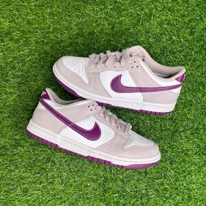 Nike Dunk Low Platinum Violet Size Women’s 6.5